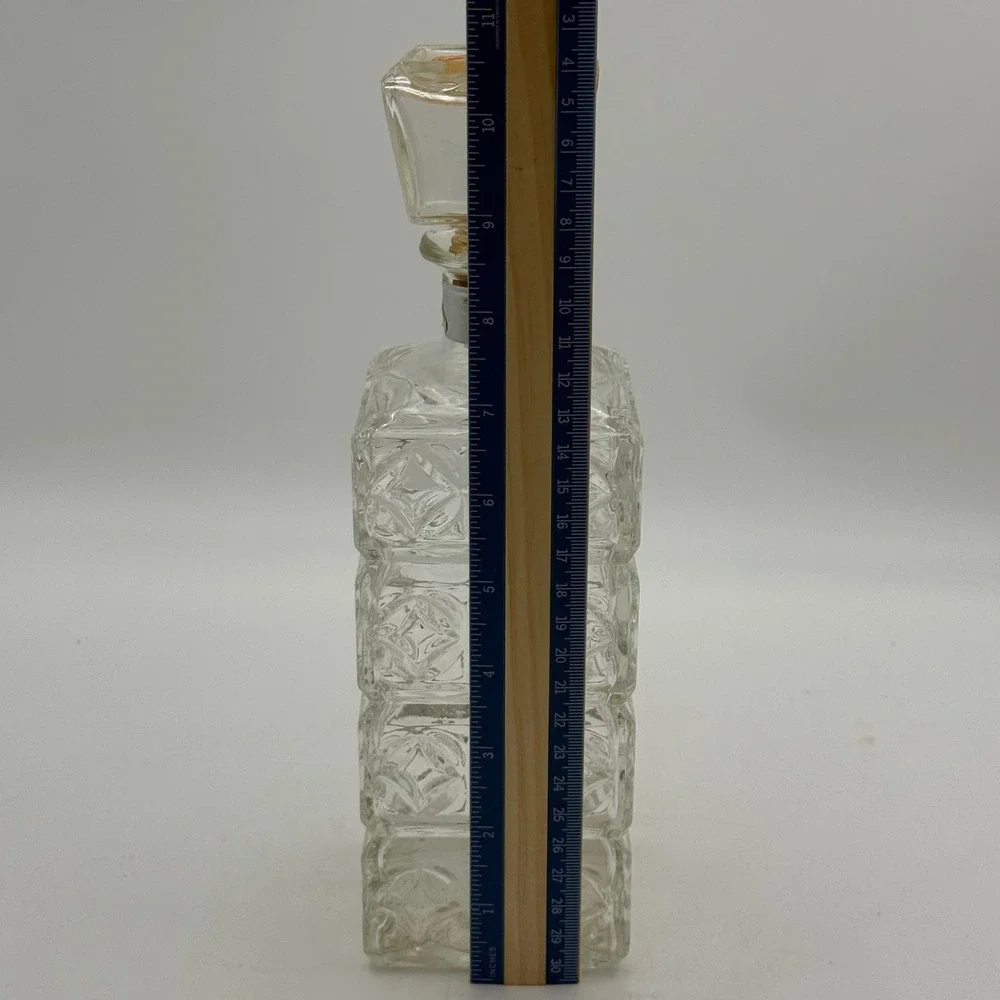 Vtg Federal Glass Clear Pressed Glass Decanter with Stopper Geometric Diamond